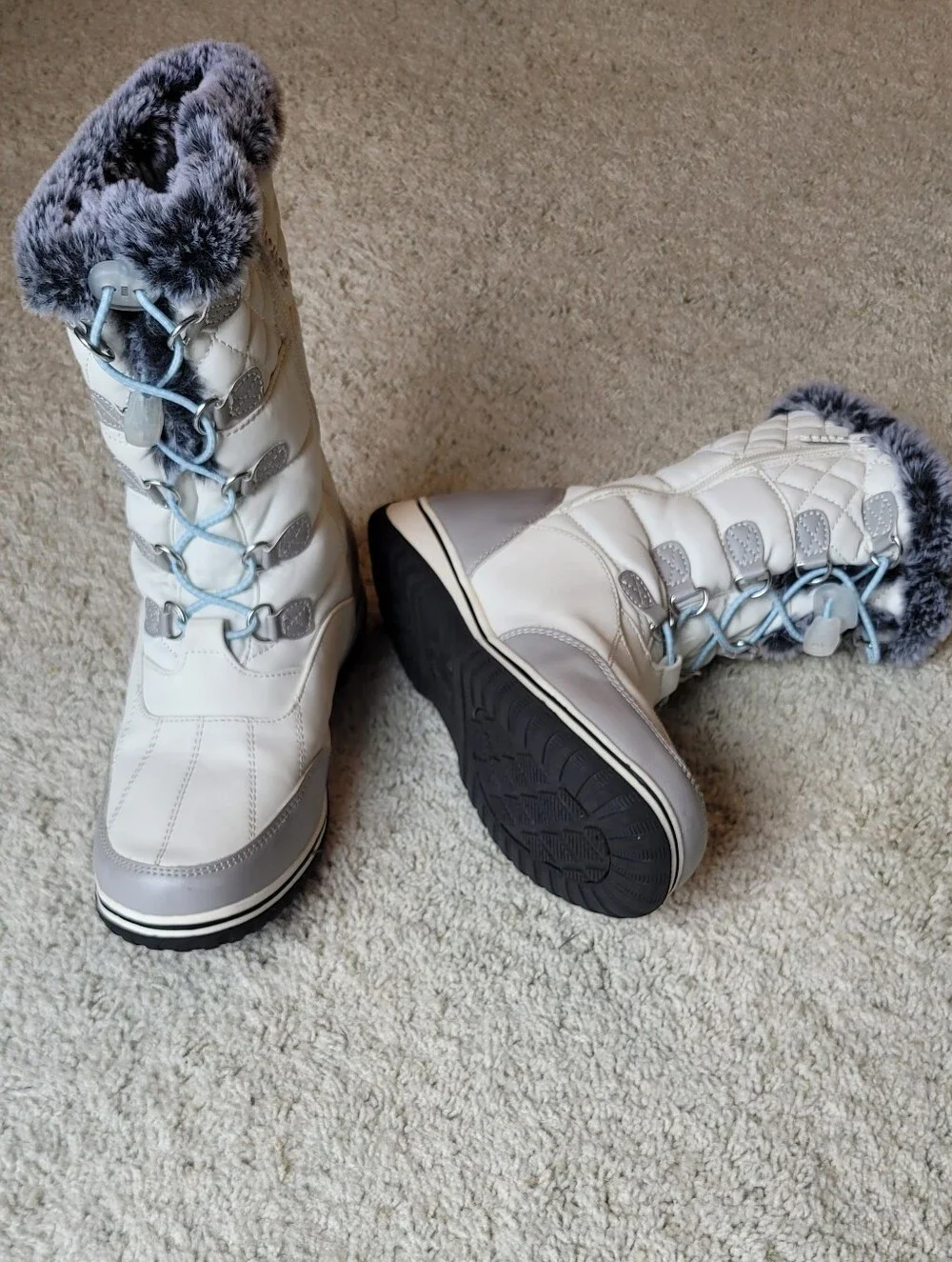 Totes womens Slip-on Waterproof Snow & Rain Boots Anchor Gray With Ice Blue Fur